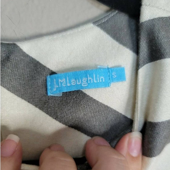 J. McLaughlin Striped Cap Sleeve Swing Shift Dress White Pink Gray Size Small - Picture 4 of 7